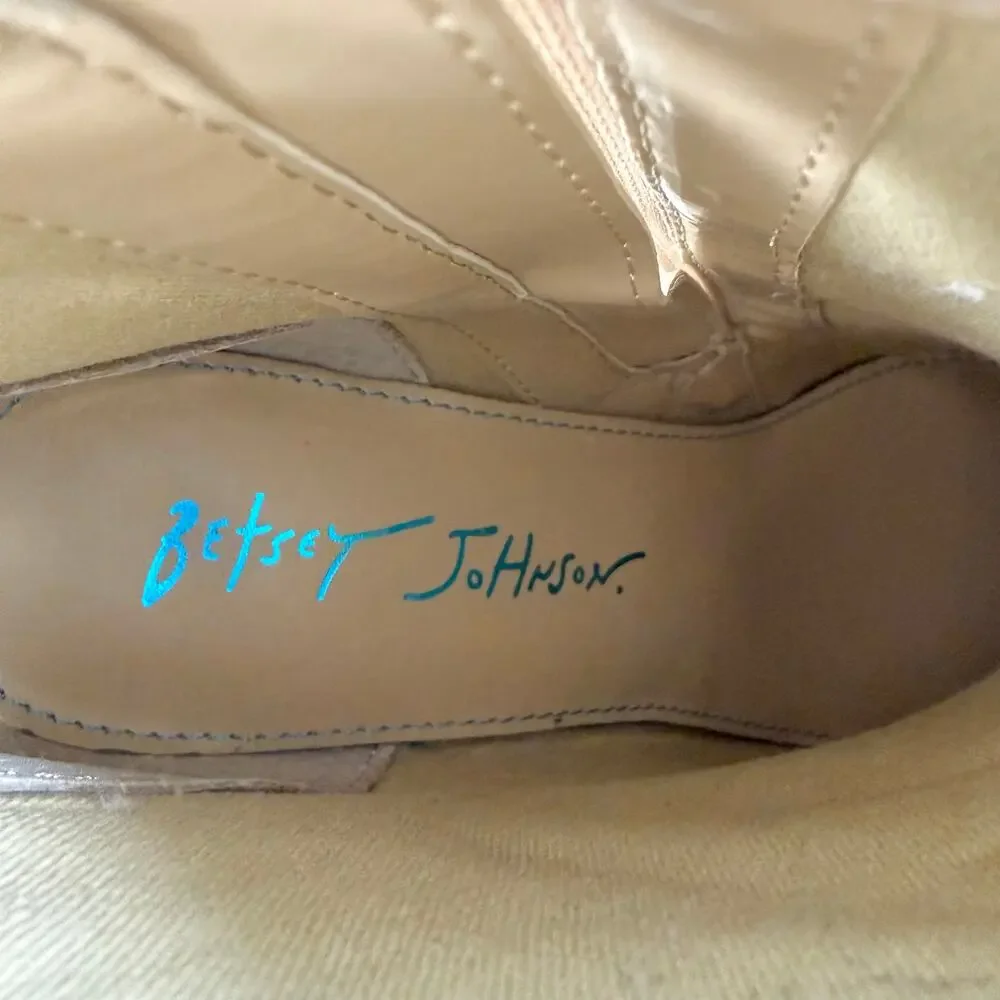 EUC Betsey Johnson Cady Rhinestone Booties Size 7
